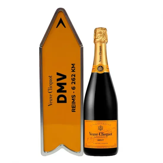 Veuve Clicquot Brut DMV Arrow Gift Box