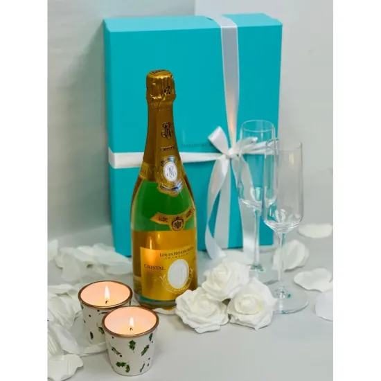 Cristal Champagne And Tiffany Flutes Set Cristal Champagne And Tiffany Flutes Set
