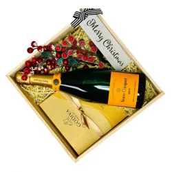 Veuve Clicquot Champagne Christmas Gift Basket